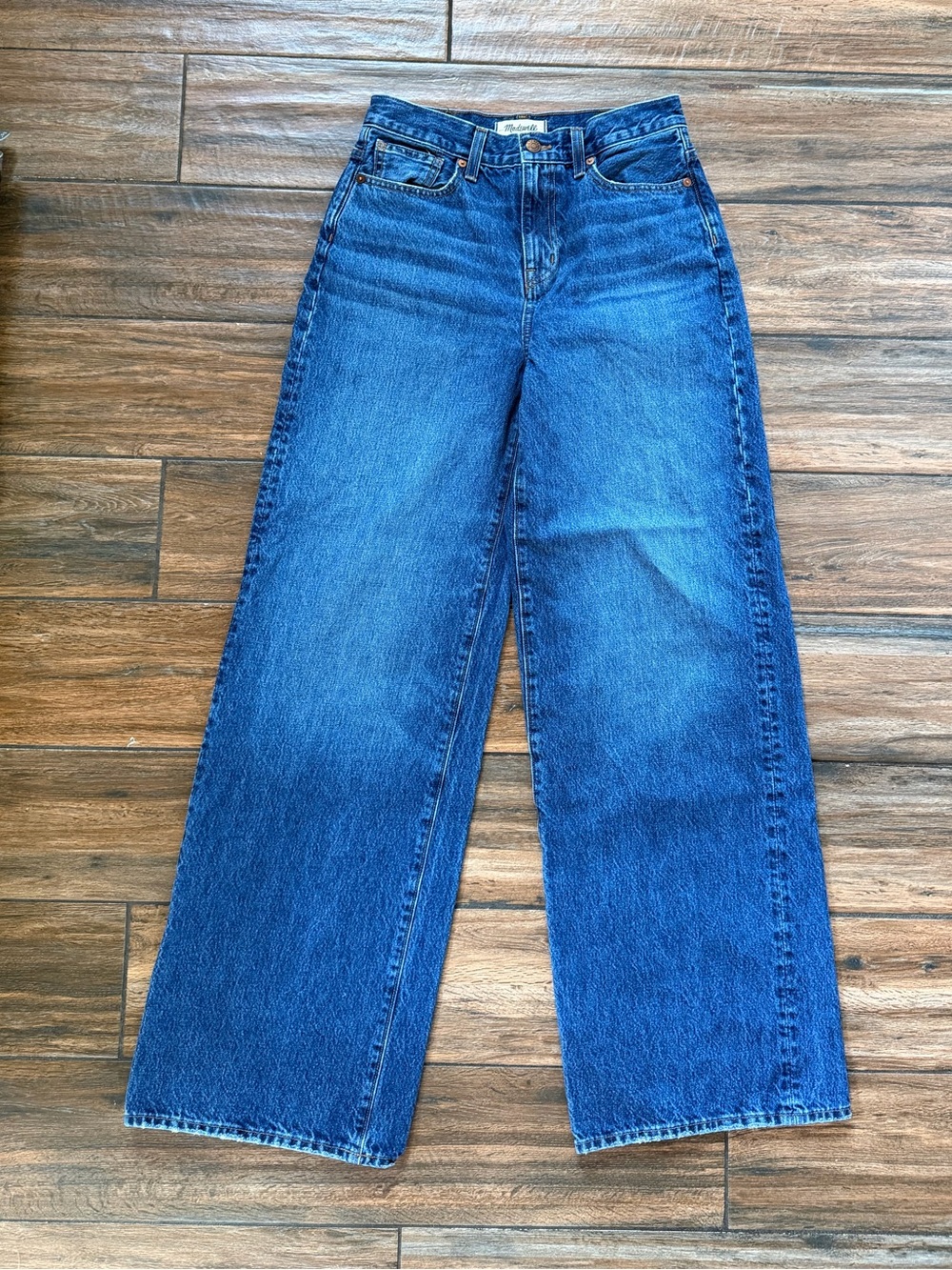 Madewell super wide leg jeans. Size 26